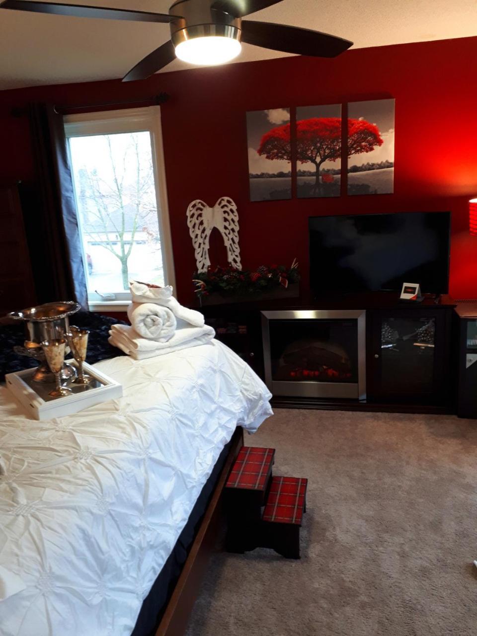 The Tartan House Bed & Breakfast Ajax Exteriér fotografie